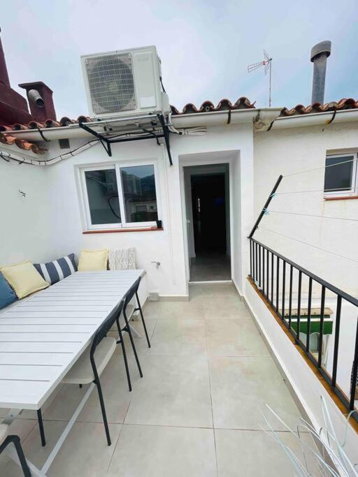 Attic Apartment In Old Town Dénia Esterno foto
